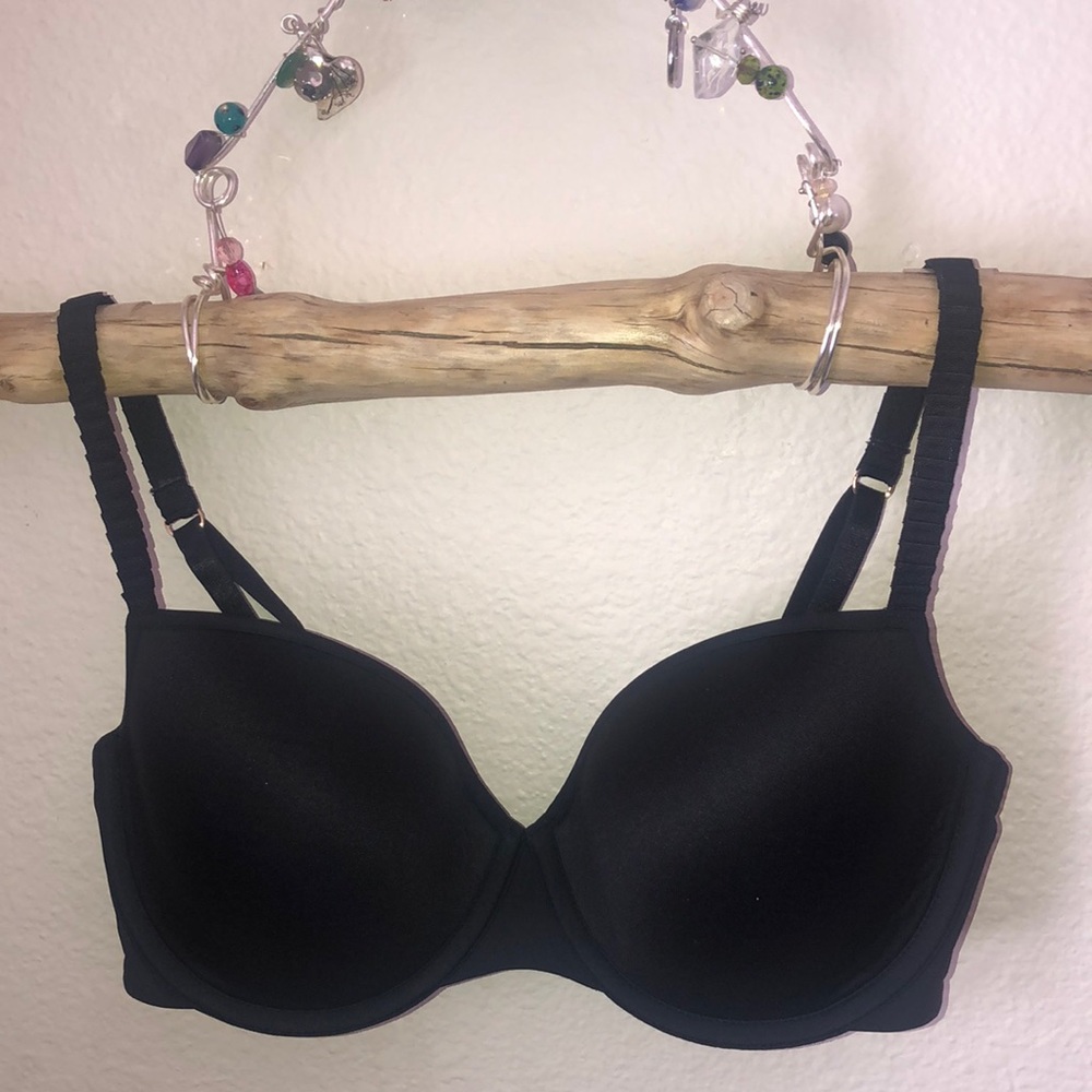 Donating soon**NWOT* ThirdLove Classic T-Shirt Bra